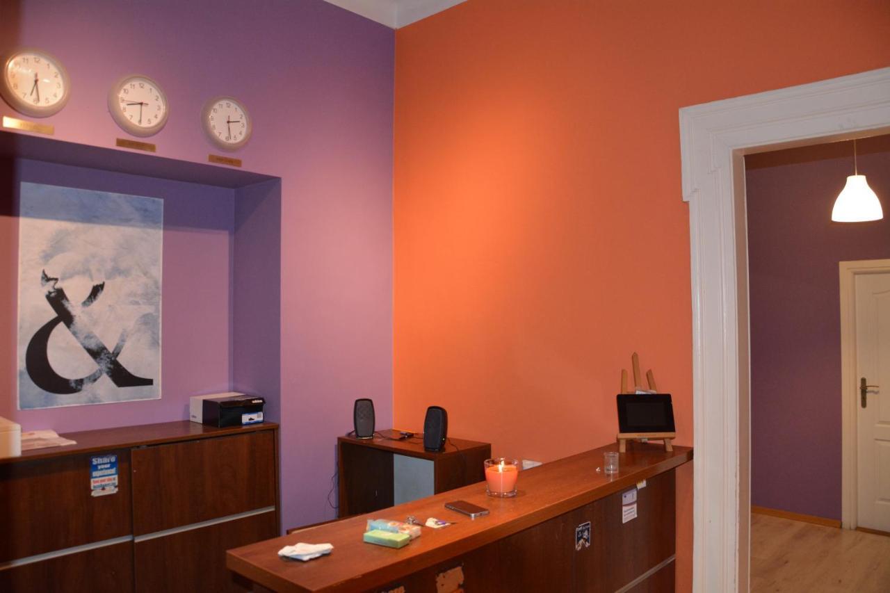 Margo Guest Rooms Krakow Bagian luar foto